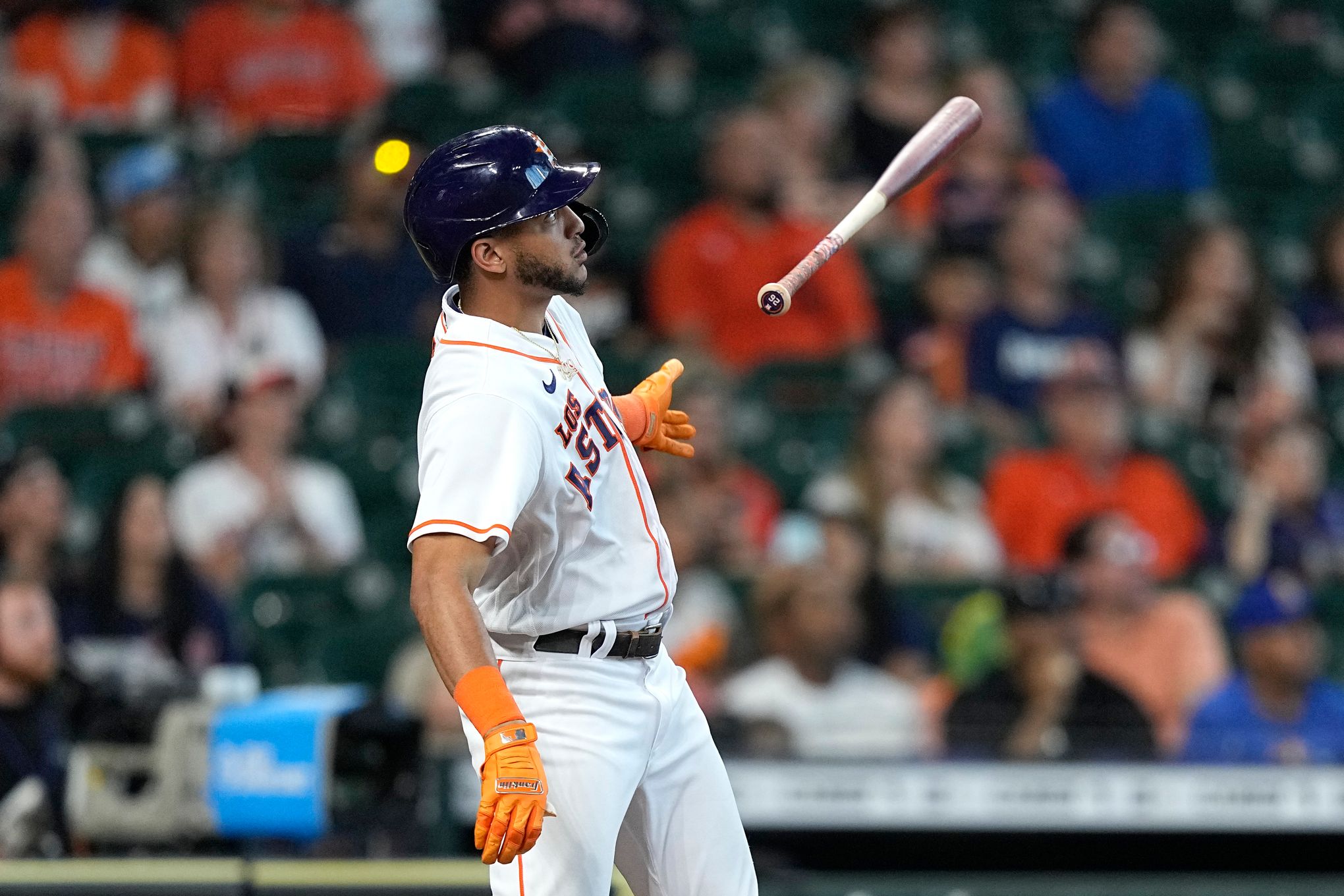 Valdez has MLB-record 25th quality start, Astros down A's