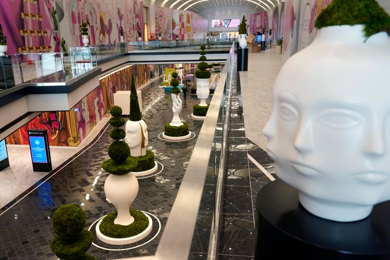 American Dream, a Giant Mall Outside Manhattan, Aims to Ride Luxury Wave -  WSJ