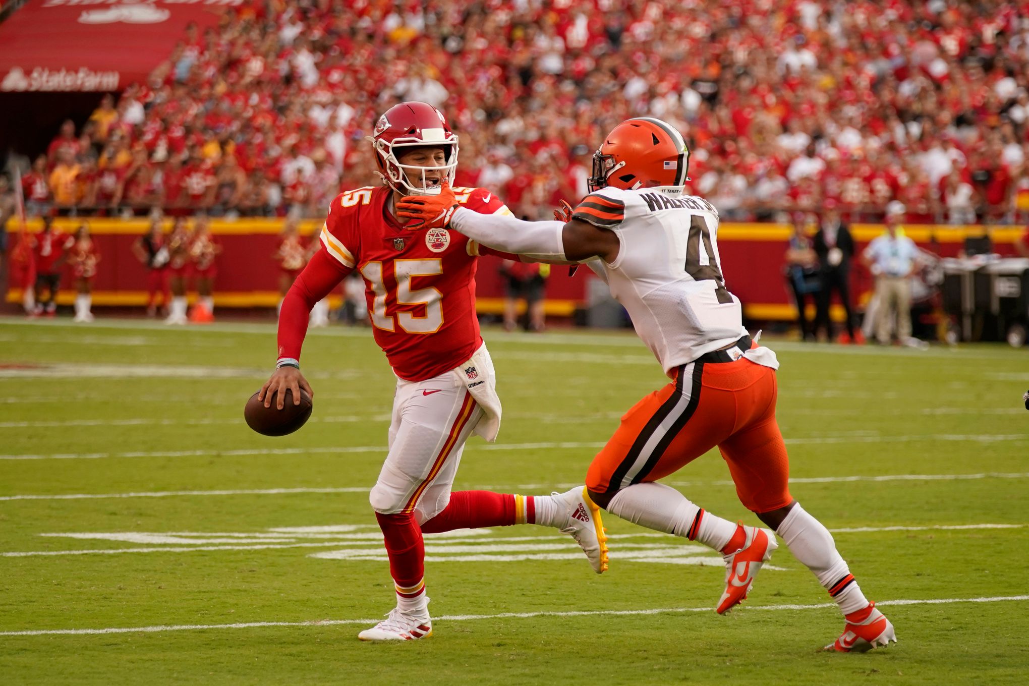 Kansas City Chiefs 34-20 Baltimore Ravens: Pat Mahomes comes out