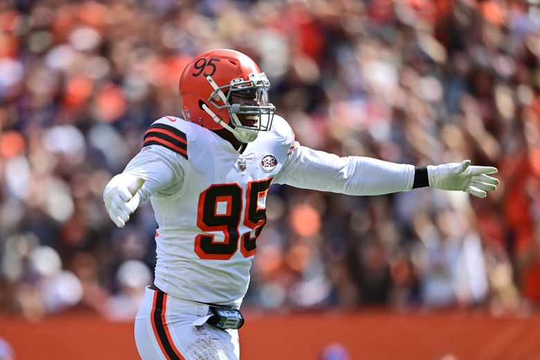 Cleveland Browns' Myles Garrett, Chase McLaughlin make history in win