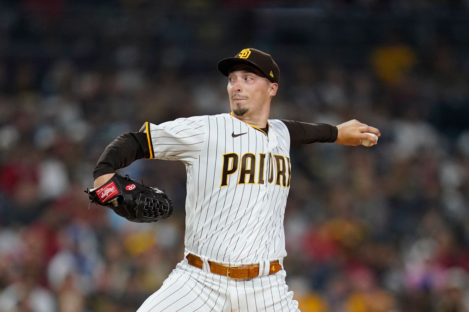 Snell's 7 no-hit innings leads to Padres 6th straight win