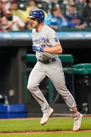 Chang 3-run triple off Benintendi's glove, Indians beat KC