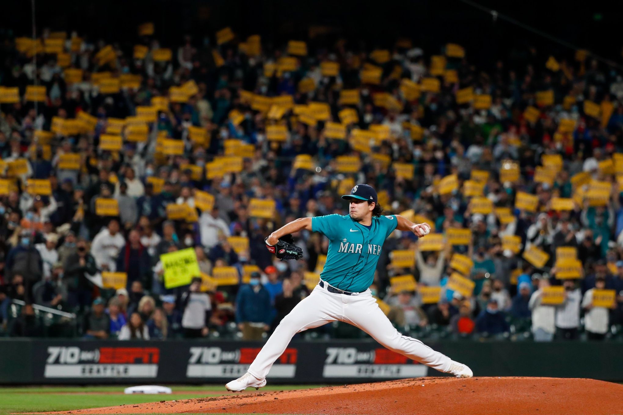 Path to the postseason: Mariners now tied for second wild-card spot with  three games to play