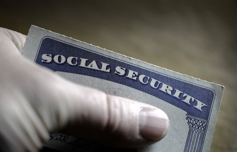 Social Security retirement benefits are turning into one hot topic (Dreamstime/TNS) 