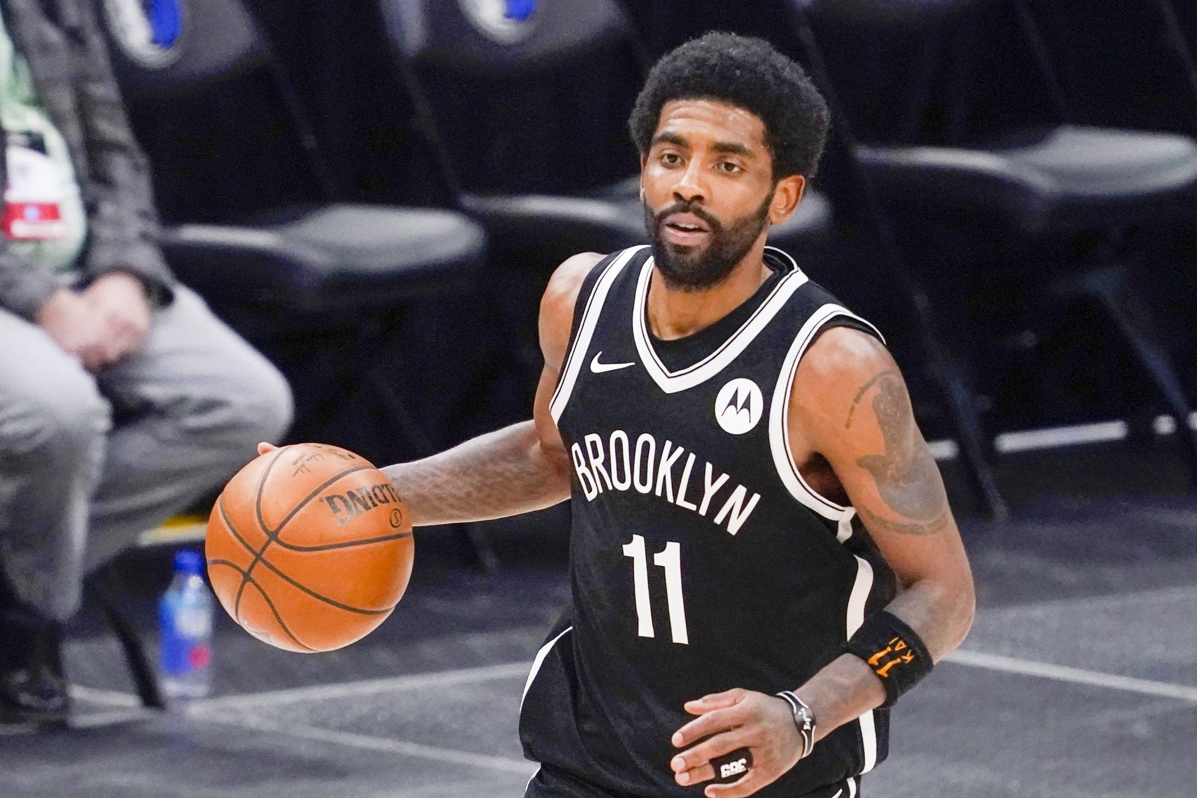 Kyrie irving with headband hotsell