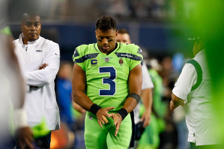 Russell Wilson's Return to Seattle Ends in Loss - The New York Times