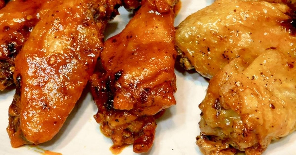 Making wings at home but don’t want to deepfry? Here’s the secret to crispy baked wings The