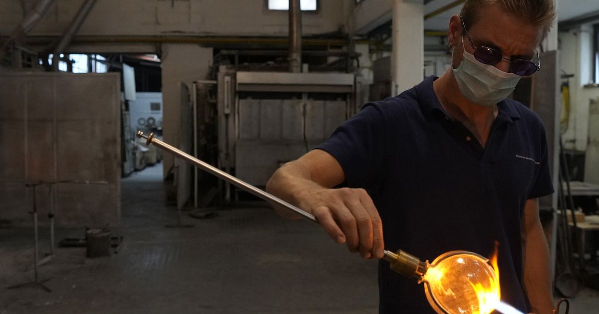 Murano glassblowing model shattered by methane price surge