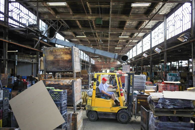 A New  Warehouse Would Bring Jobs, but for How Long?