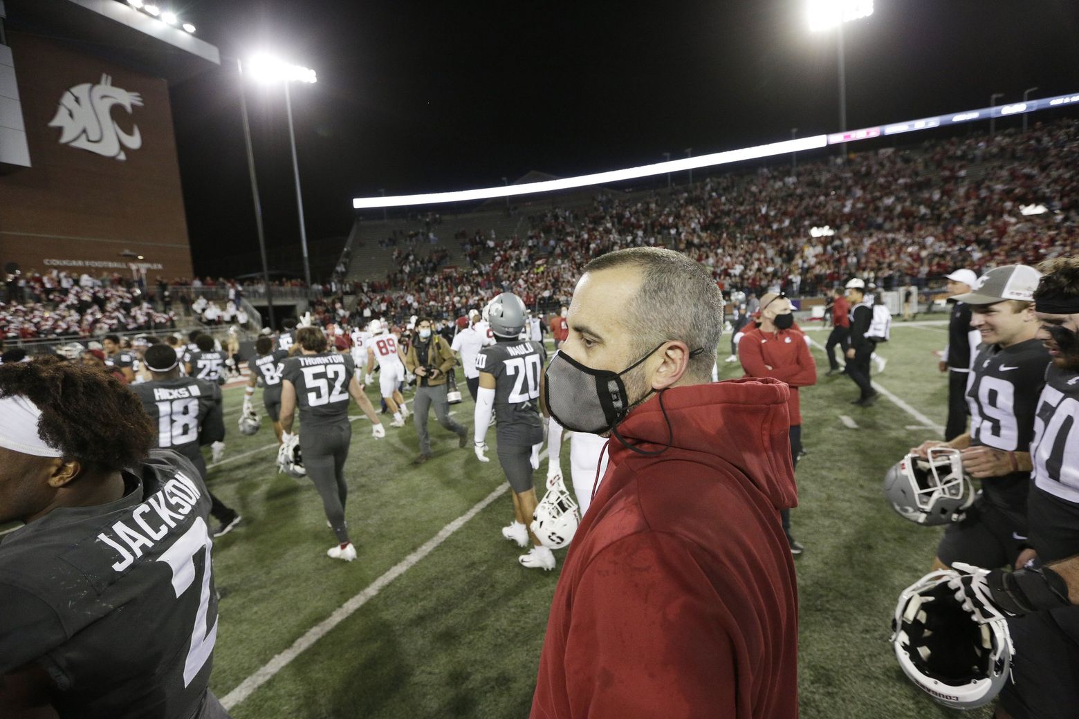 WSU football coach Nick Rolovich fired for refusing COVID vaccine;  defensive coordinator is acting head coach | The Seattle Times