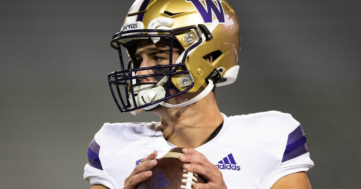 freshman qb sam huard makes brief appearance for uw as dylan morris exits for one series with an injury the seattle times