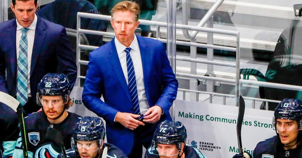 NHL notebook: Taking a look at how Dave Hakstol’s coaching style compares in Seattle to Grand Forks and Philadelphia
