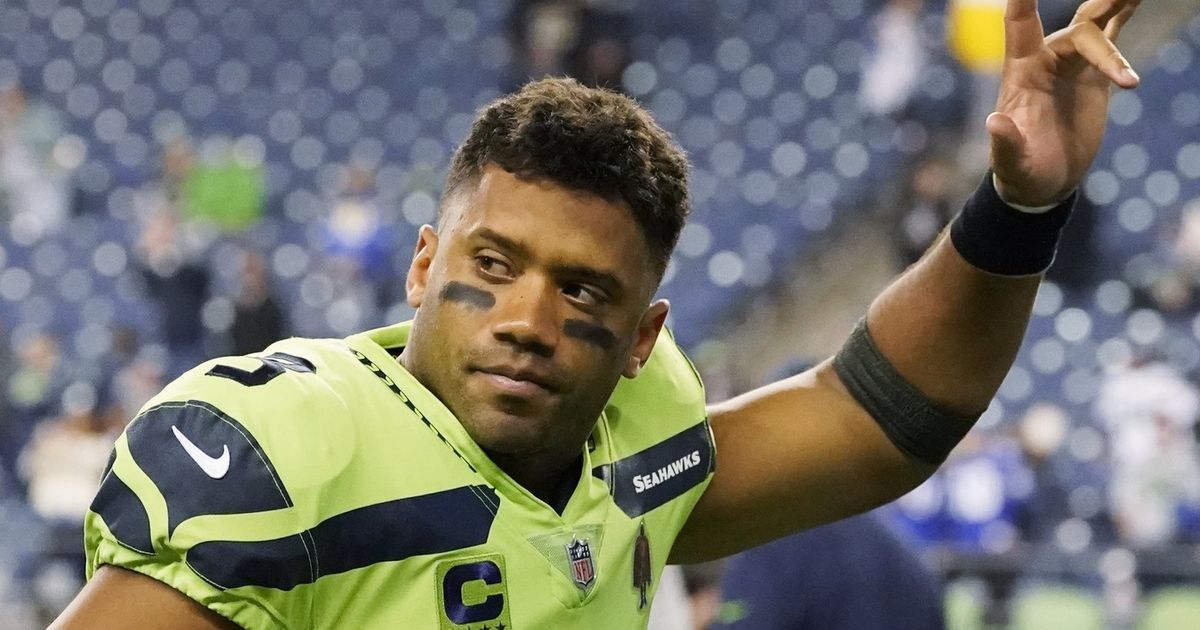 Lost in L.A.: Russell Wilson and the Seahawks are left in the dust