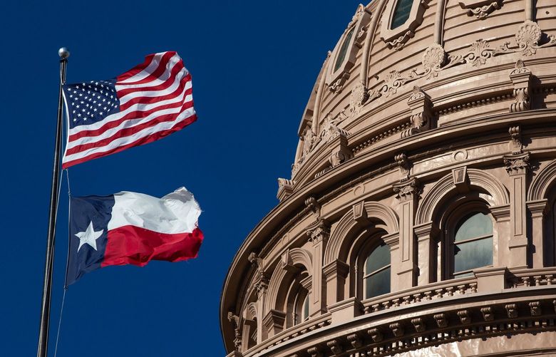 The Texas State Capitol in Austin. Texas’ House approved a map that allocates 24 of 38 U.S. House seats to the GOP, a generous ratio given that Republicans collected 53% of votes in congressional races last November. (Lynda M. González /The Dallas Morning News / TNS)