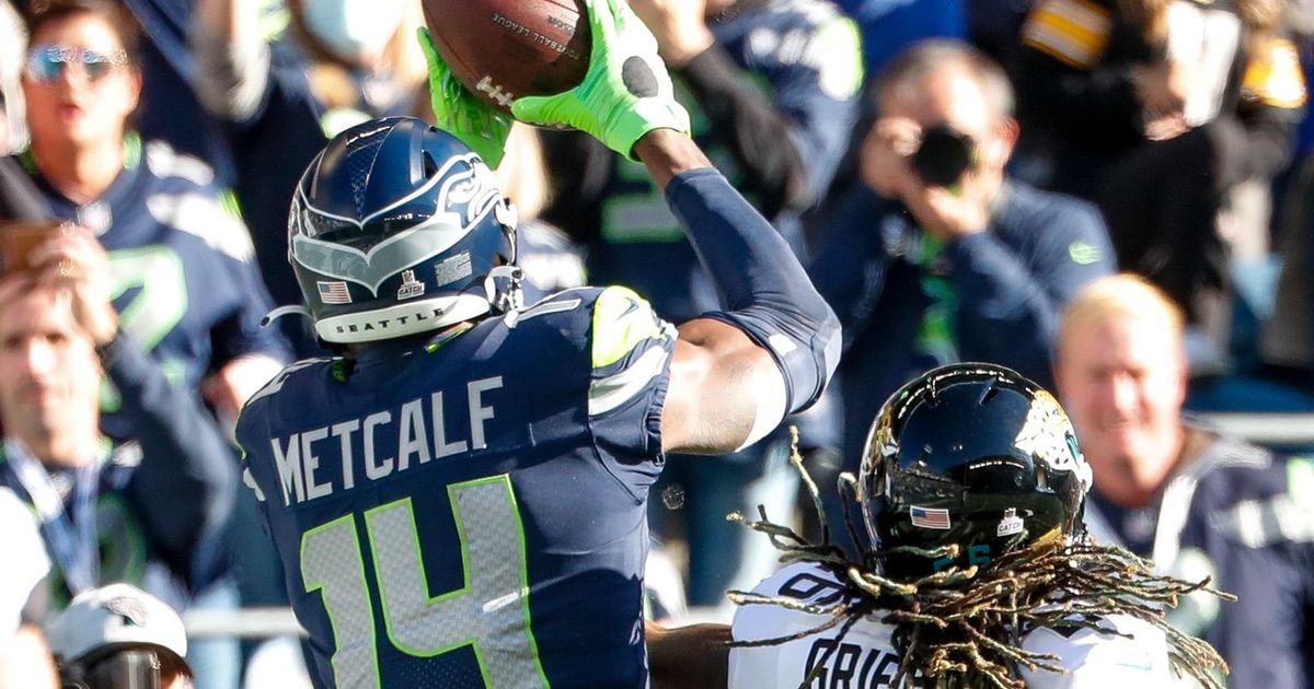 Seattle Seahawks wide receiver DK Metcalf (14) runs a pass route against  the Buffalo Bills during the first half of an NFL football game, Sunday,  Nov. 8, 2020, in Orchard Park, N.Y. (