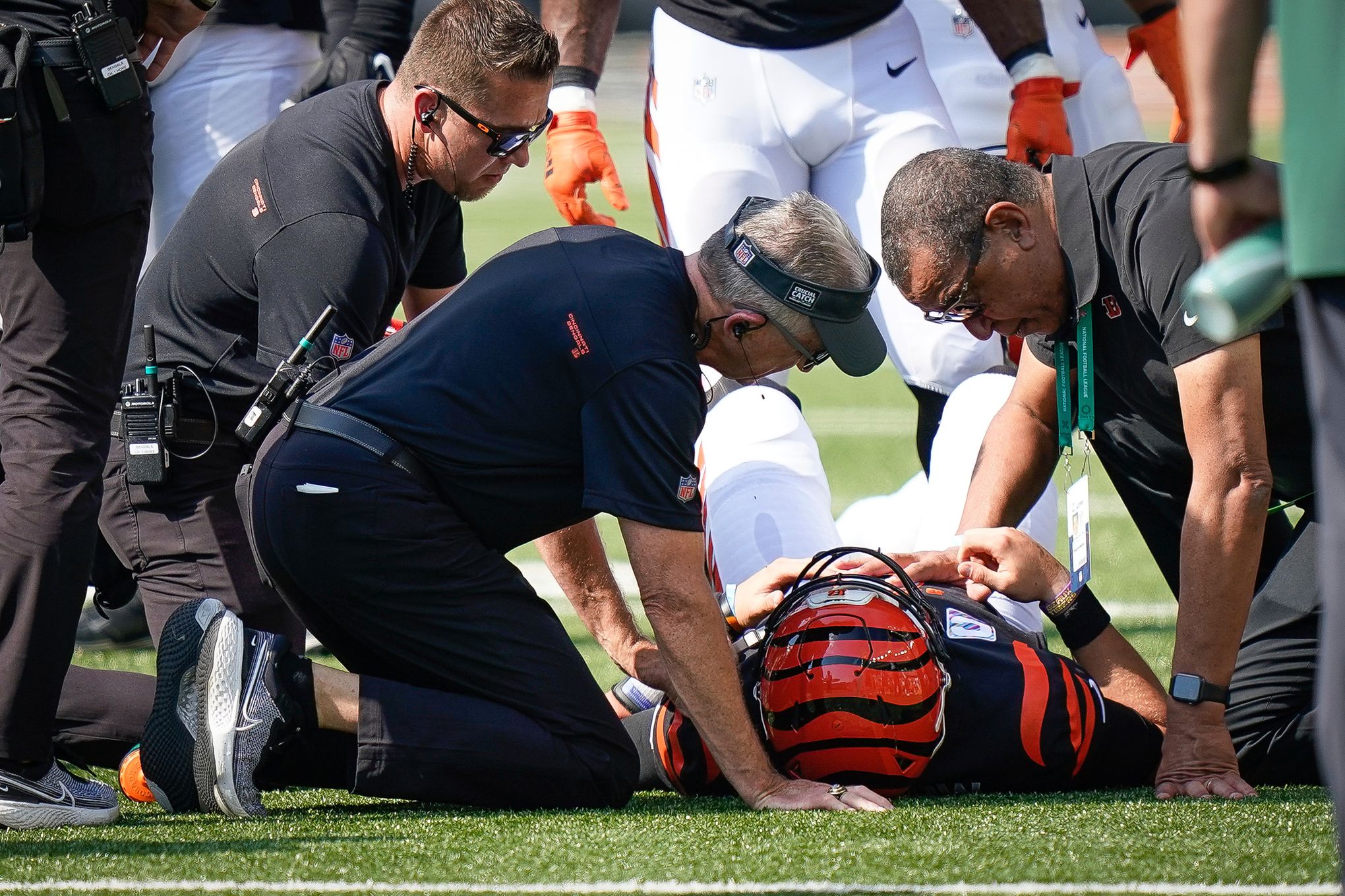 Cincinnati Bengals announce Joe Burrow taken to hospital - On3