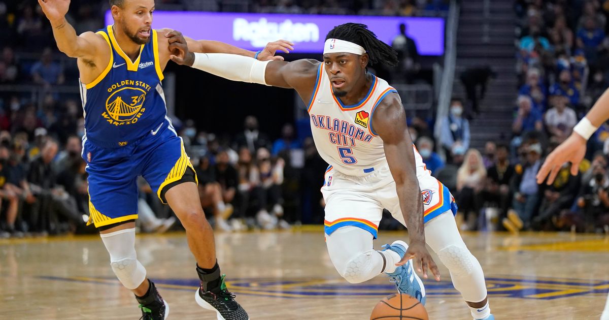 Warriors Bench Gets Big Minutes As Warriors Thump Thunder The Seattle