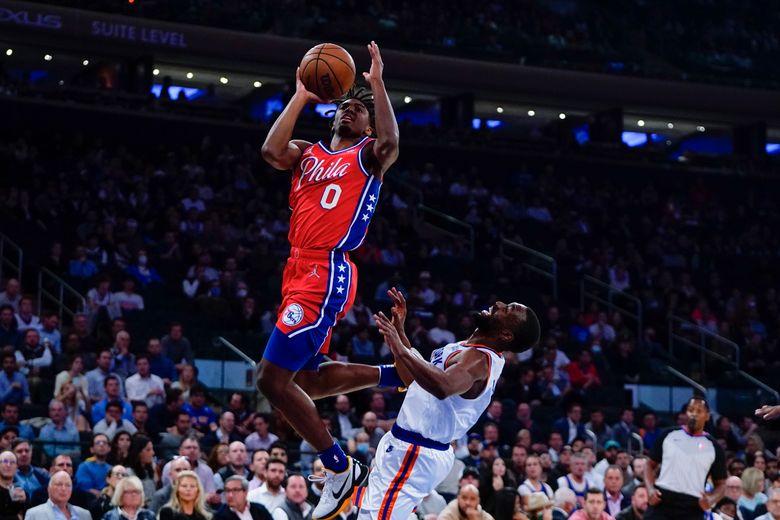 Kemba Walker scores 19, New York Knicks romp to end 15-game skid against  Philadelphia 76ers