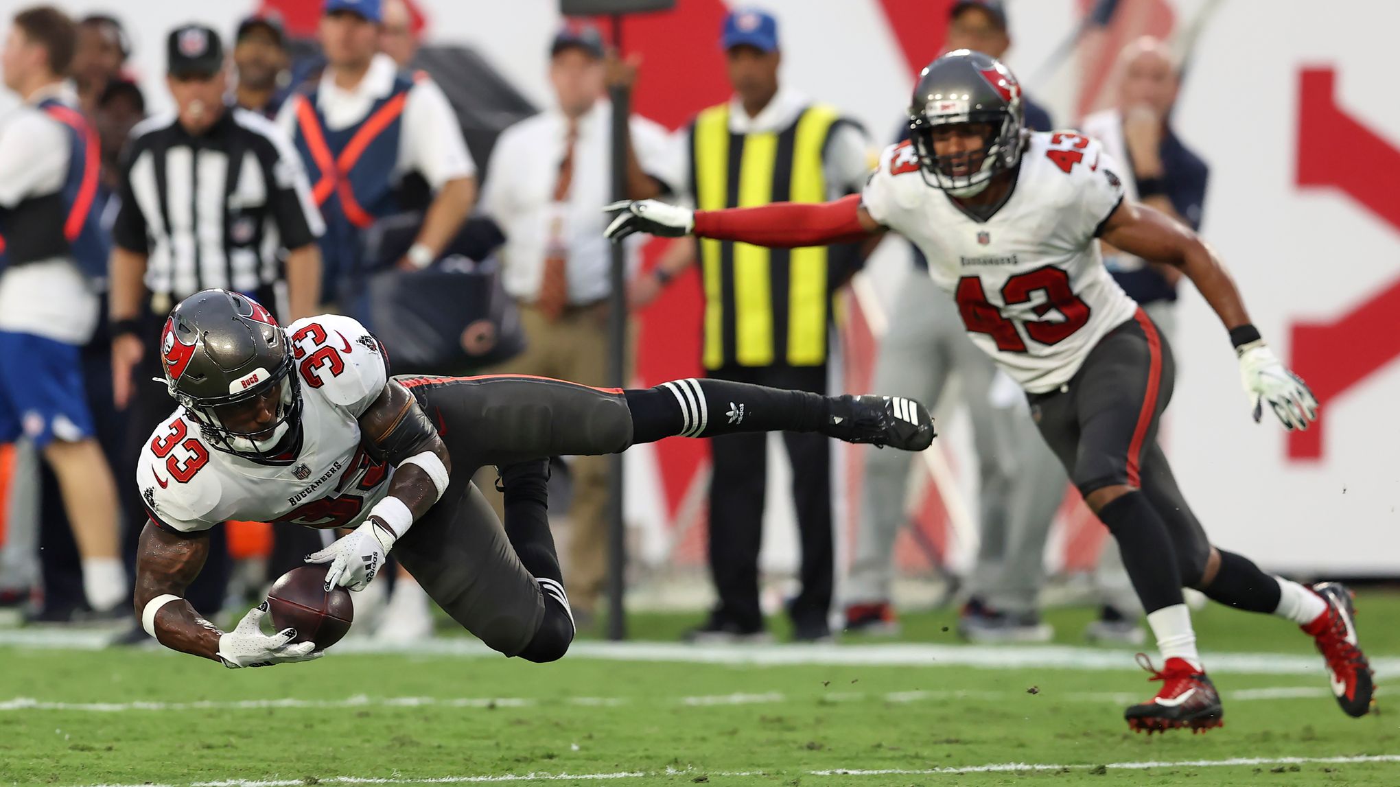 Antoine Winfield Jr. injury update: Bucs safety practices in full