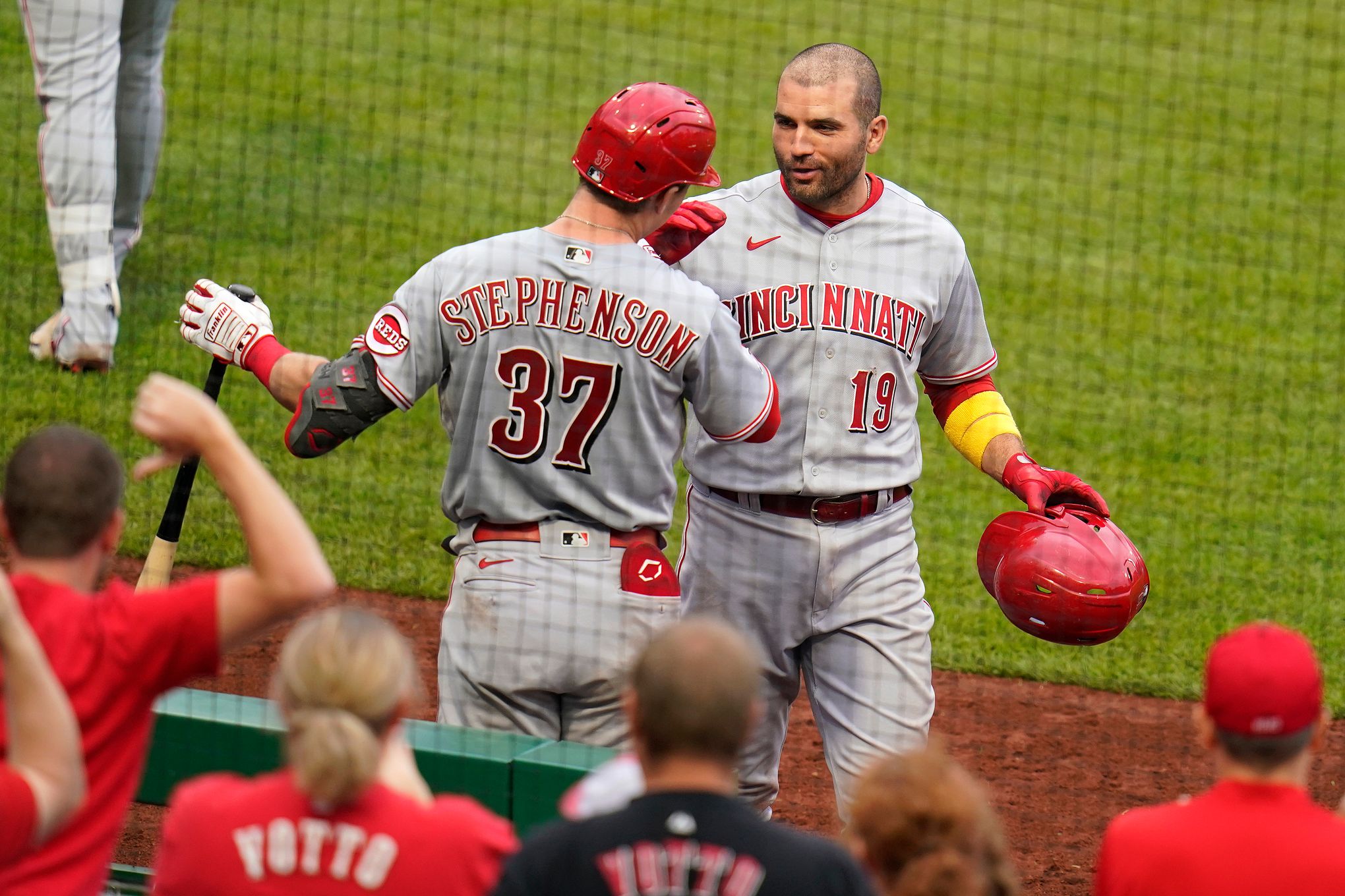 Cincinnati Reds' Joey Votto Hits A Walk-Off Grand Slam, 3 HR's Total;  Washington Nationals Lose Series Finale 9-6. - Federal Baseball