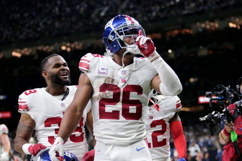 Giants finally win one on last play, face test with Cowboys