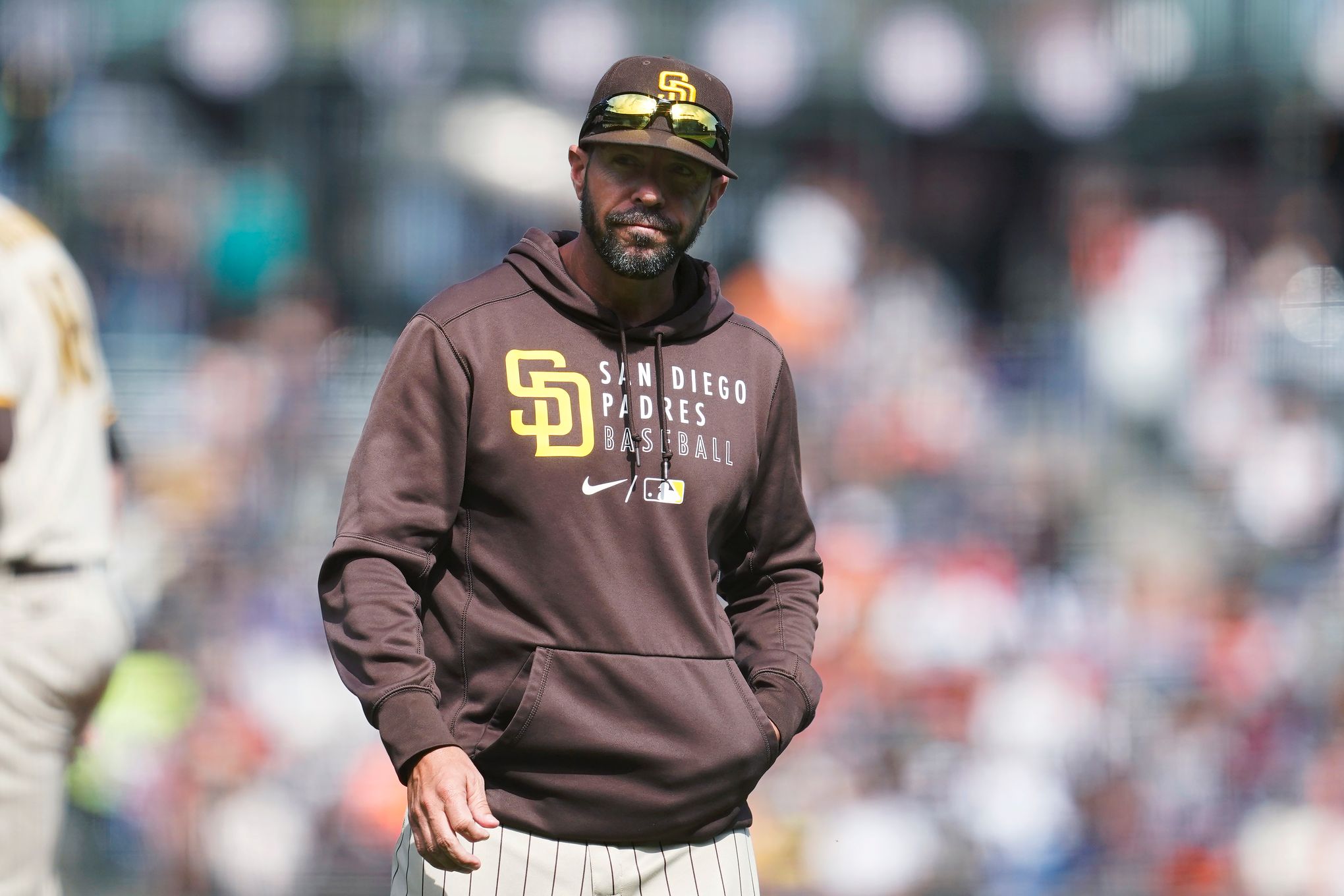 Eric Hosmer refuses to leave San Diego Padres behind