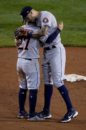 Astros' Valdez goes 8, beats Red Sox 9-1 for 3-2 ALCS lead – The