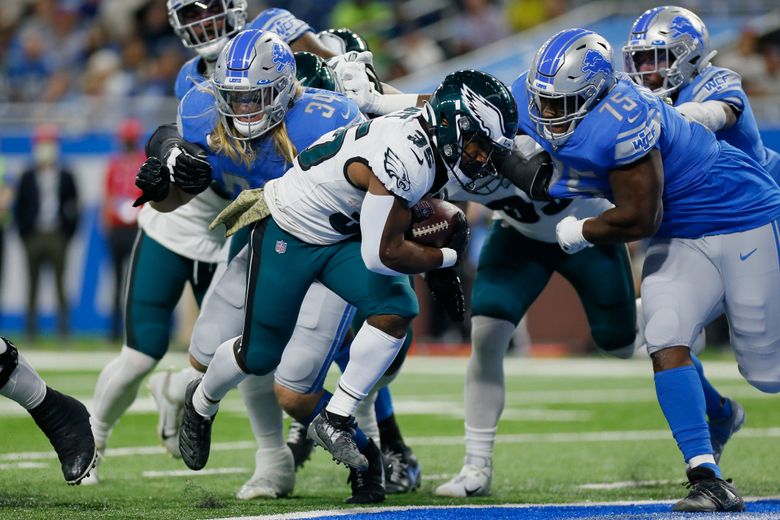 Eagles run for four touchdowns to rout Lions and end two-game skid