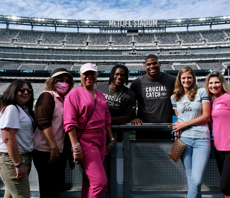 Jets' Williams brothers represent during Crucial Catch month