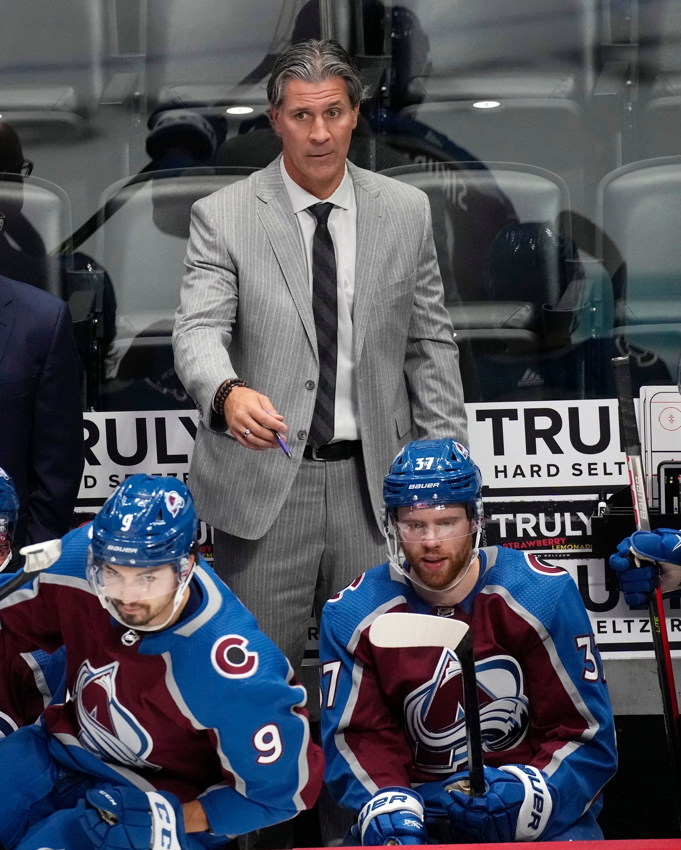 Meet the Coach of the Colorado Avalanche: A Comprehensive Look