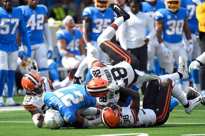 Cleveland Browns sign 2nd round draft pick, LB Jeremiah Owusu