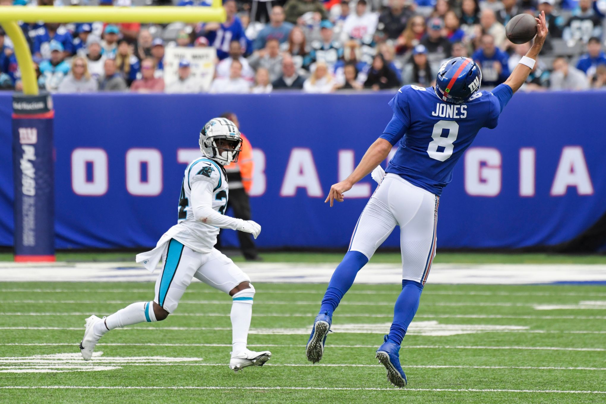 Giants-Eagles fantasy football recap: Daniel Jones, Carson Wentz