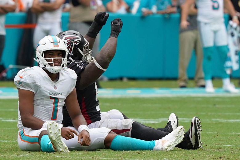 Dolphins QB Tua Tagovailoa throws interception on first preseason play vs.  Texans, bounces back to lead TD drive, National Sports