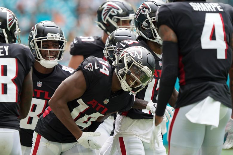 Ryan throws for 336, Falcons get FG at end, top Miami 30-28 - The