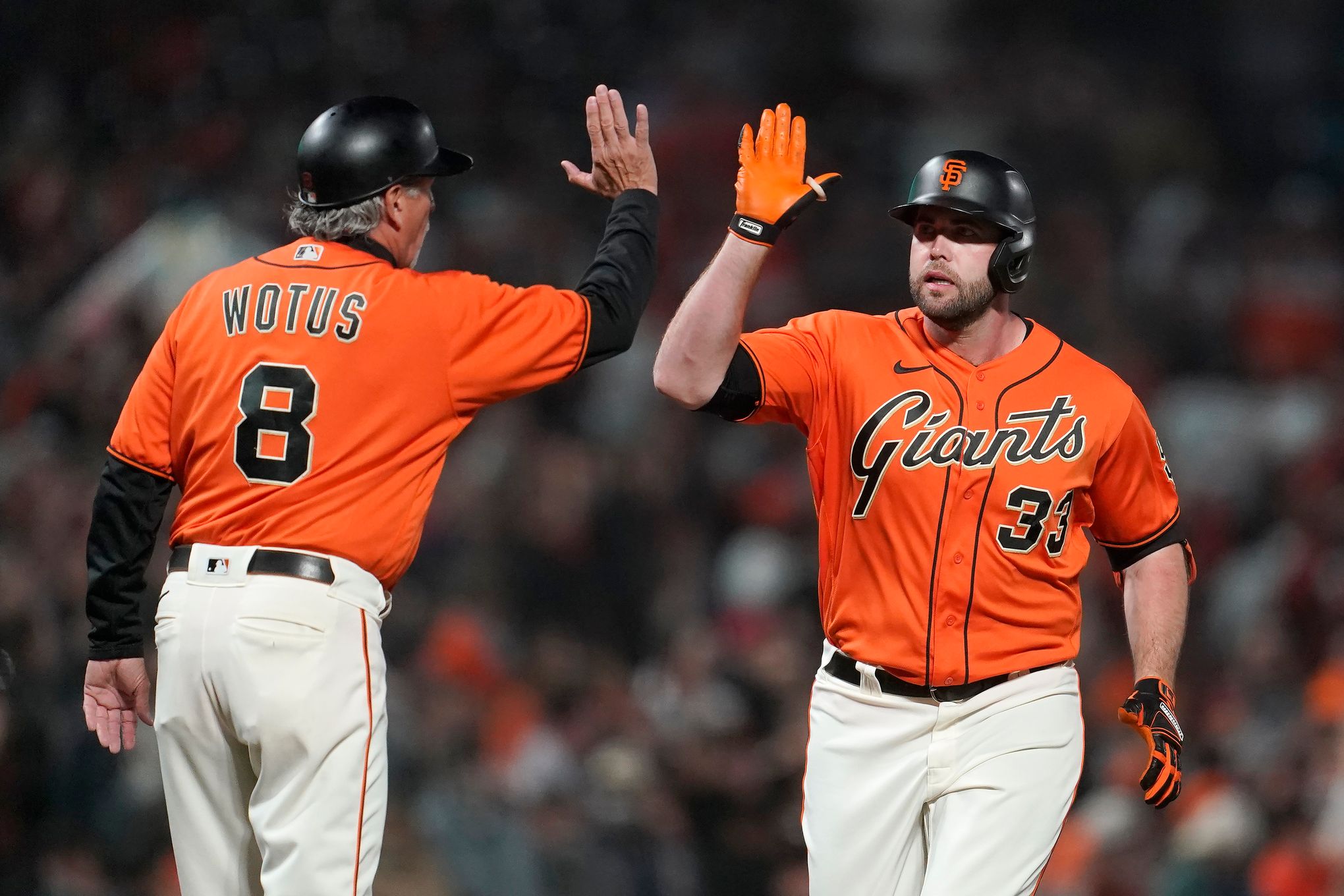 SF Giants: Mike Yastrzemski is starting to meet 2021 expectations