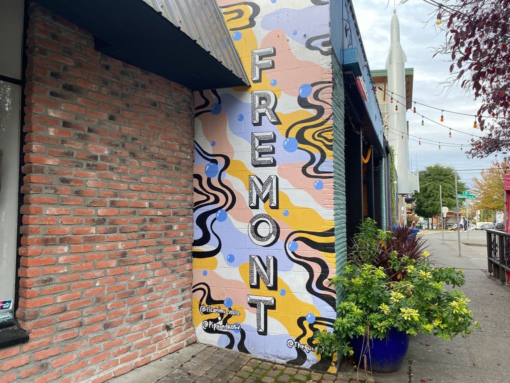 Start your walk at Cady Bogard’s cool vertical Fremont mural near Pipe and Row on North 35th Street. (Aleenah Ansari / Special to The Seattle Times)
