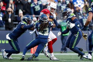 Grading the Seattle Seahawks' 23-13 loss to the Arizona Cardinals