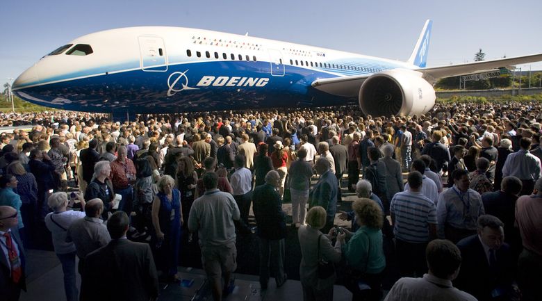 About 15,000 people showed up at Boeing’s Everett plant to see the Dreamliner rollout on July 8, 2007. (Mike Siegel / The Seattle Times, 2007) 