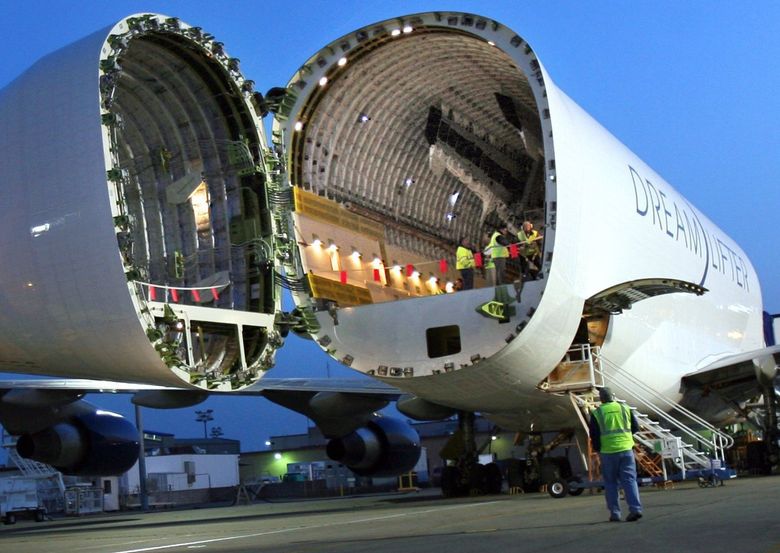 Sections of a Dreamliner were delivered from Japan to Everett. These wings were from a plant in Nagoya, Japan. (Mike Siegel / The Seattle Times, 2007)