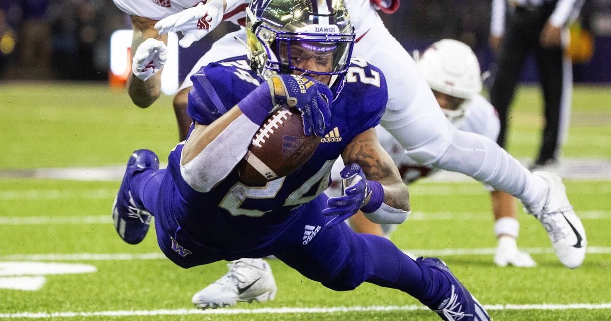 No. 12 UW Huskies outlast WSU Cougars 51-33 in Apple Cup - Seattle