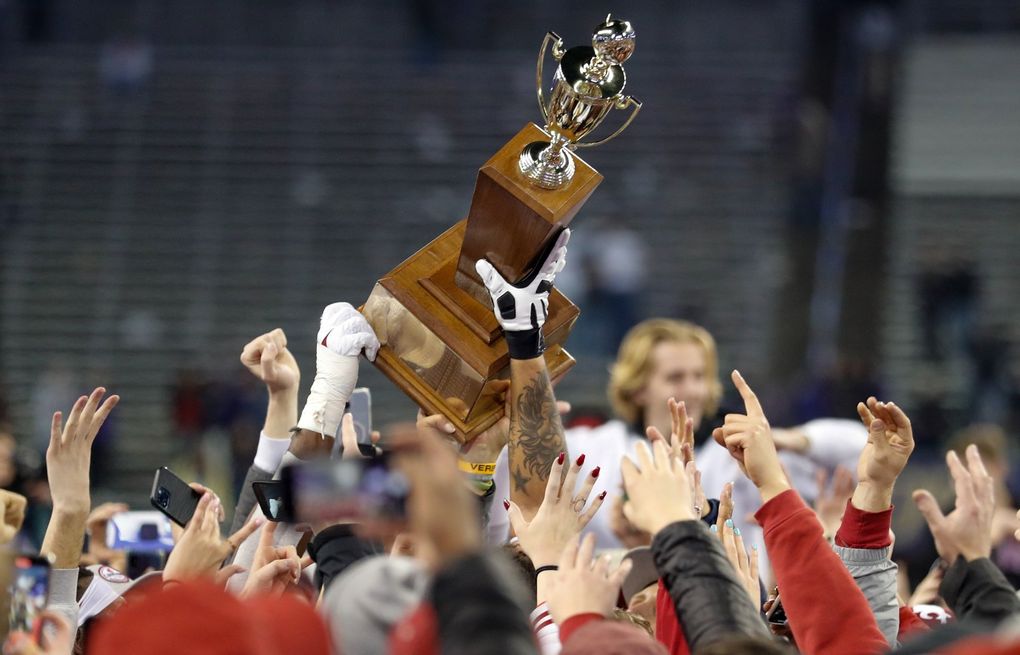 Washington State Cougars finally have a reason to celebrate their