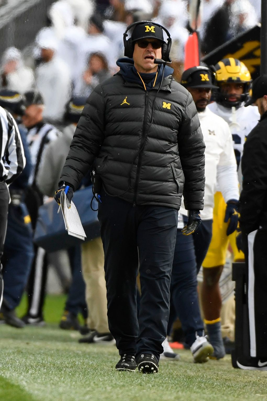 Michigan football's Jim Harbaugh reportedly playing hardball on Black Monday