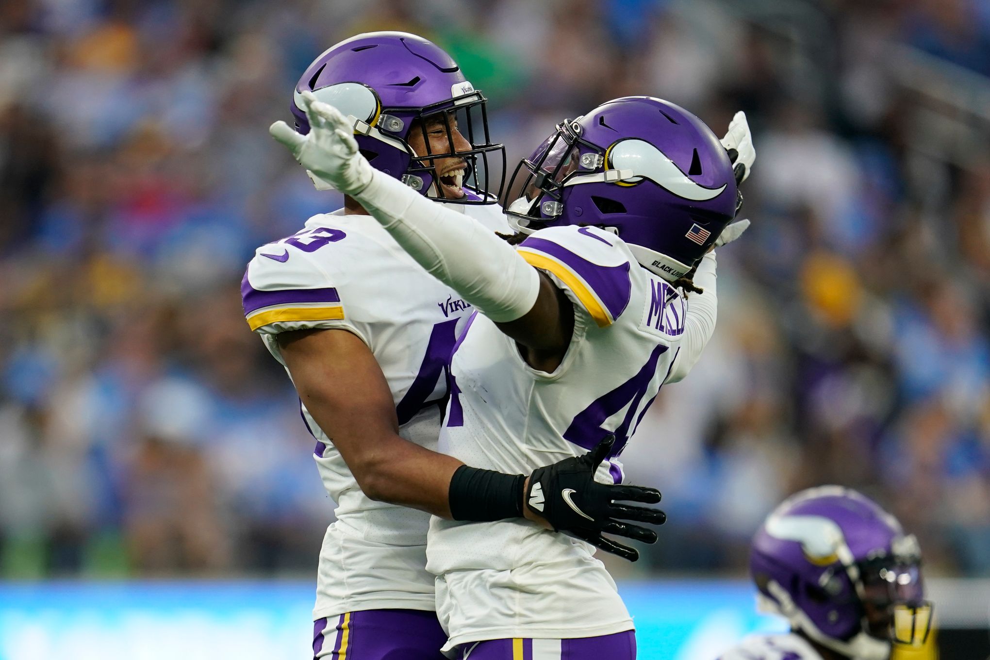 Cousins Connects With Jefferson For A 26-Yard Gain