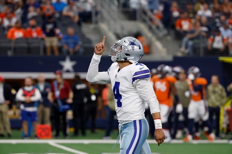 Dallas Cowboys' Michael Gallup (13) celebrates his touchdown catch in the  second half of an NFL