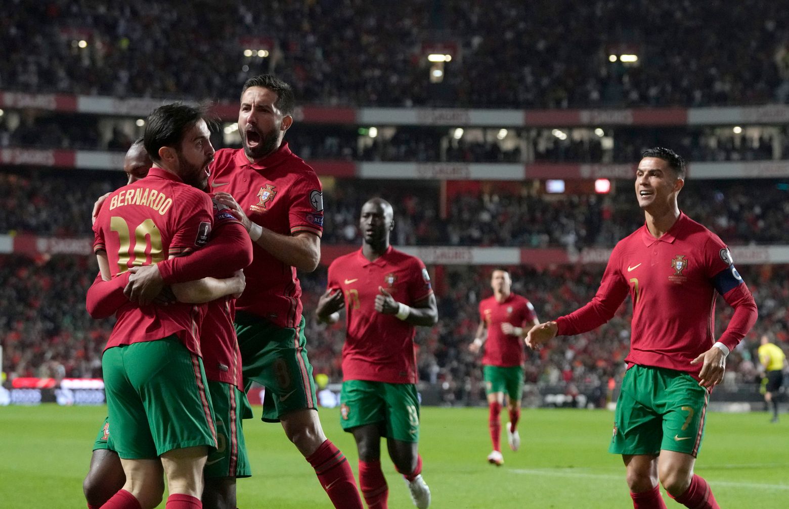 Serbia, Spain qualify for 2022 World Cup, Portugal stunned