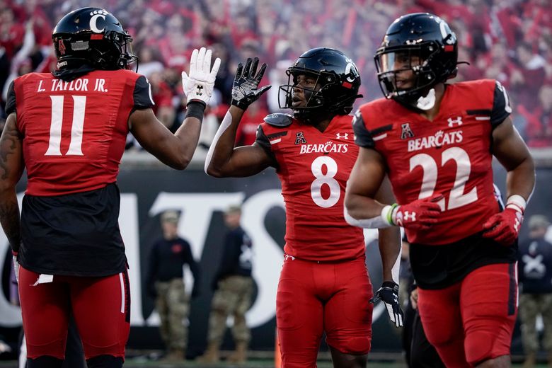 25 Of The Best College Football Uniforms Of 2021 - The Touchdown