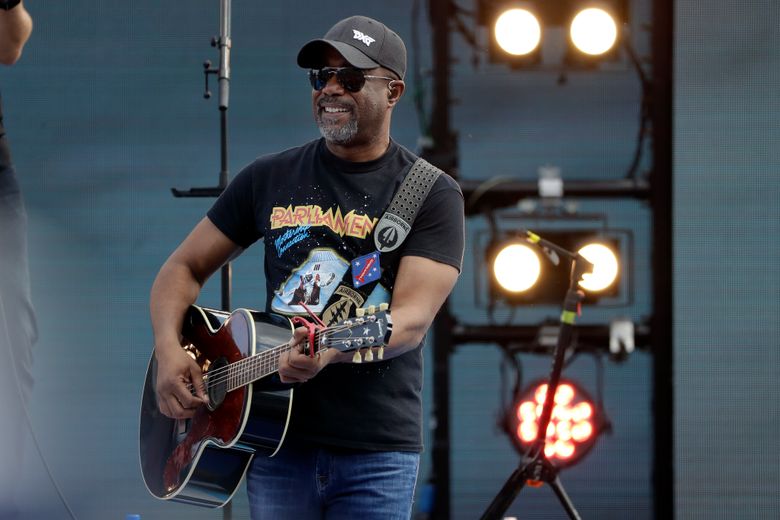 Darius Rucker knows teamwork critical in football and music