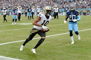 Titans' NFL-best winning streak now 6, edge Saints 23-21 - The San Diego  Union-Tribune