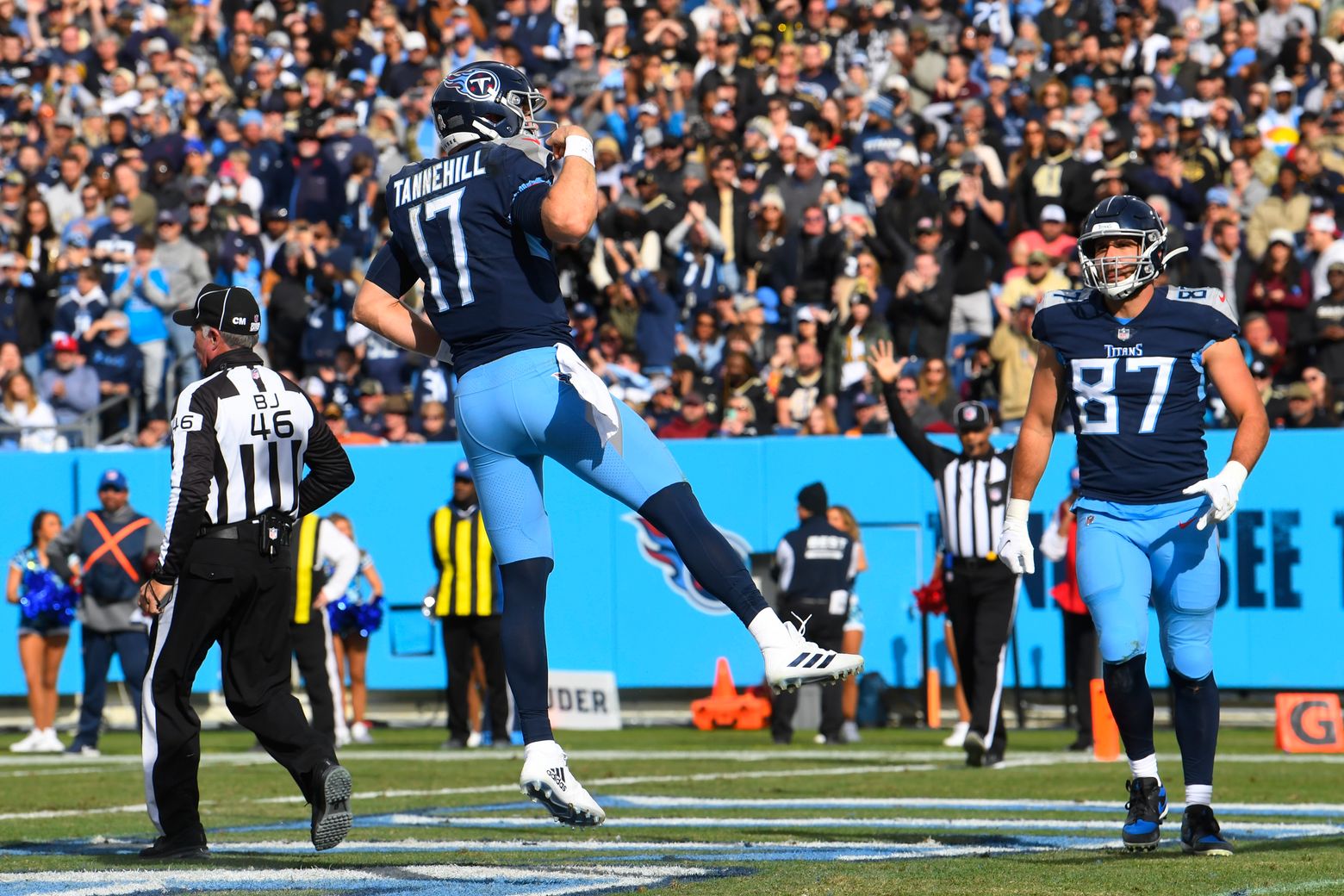 Tannehill returns, throws 2 TD passes as Titans beat Broncos - Seattle  Sports