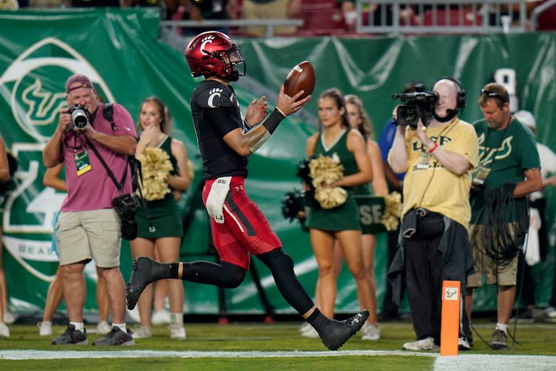 Former Bearcat, Desmond Ridder, scores first career rushing touchdown